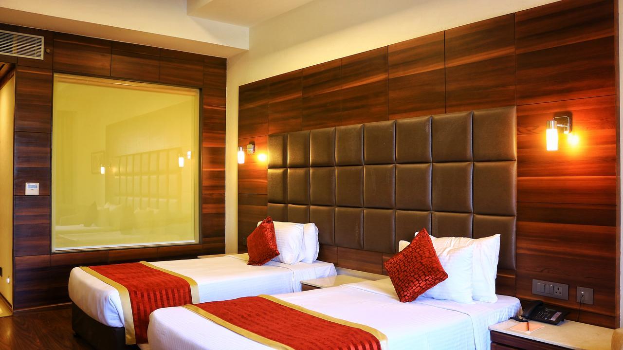 City Park Resort Bahadurgarh Экстерьер фото